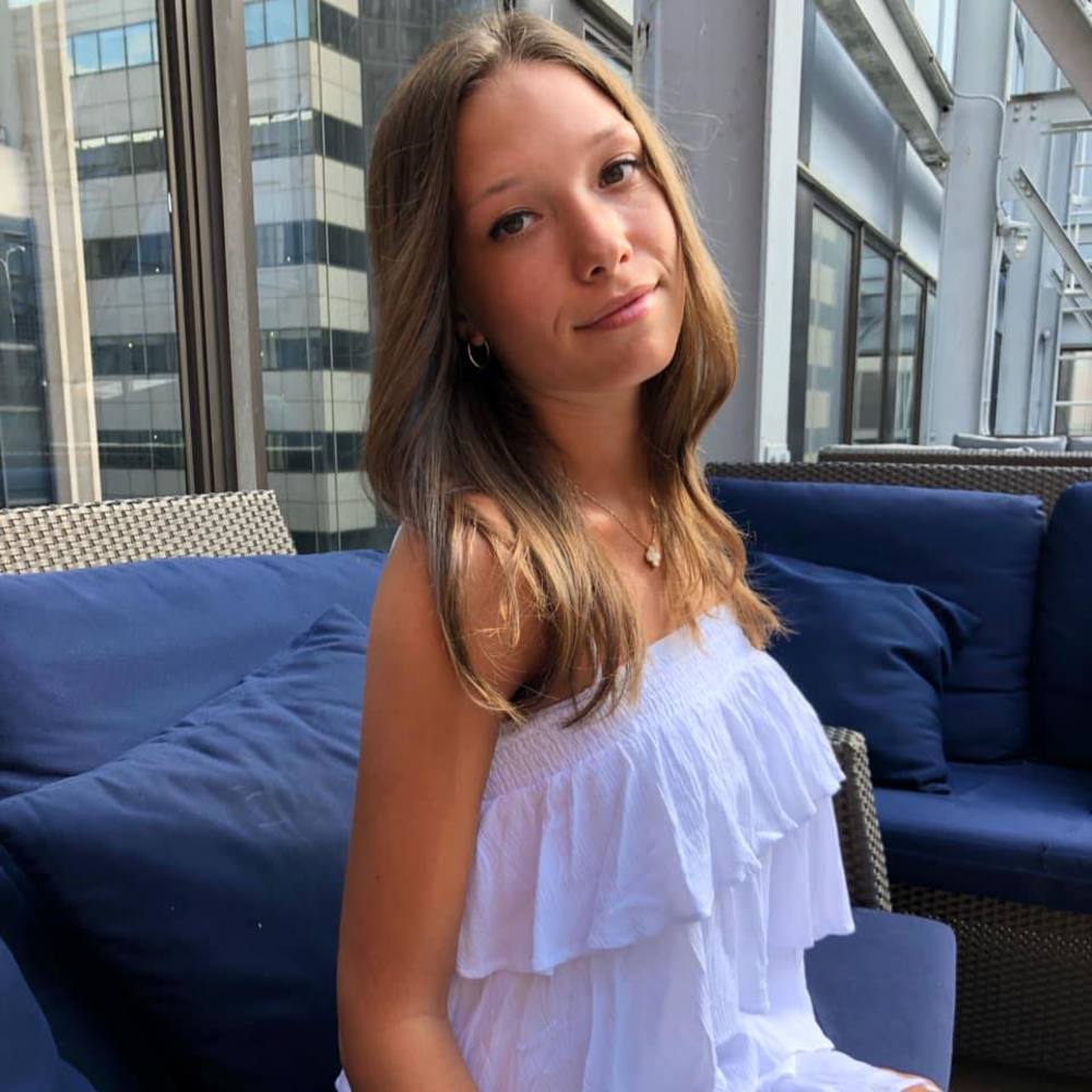 Meet your Posher, Rachel